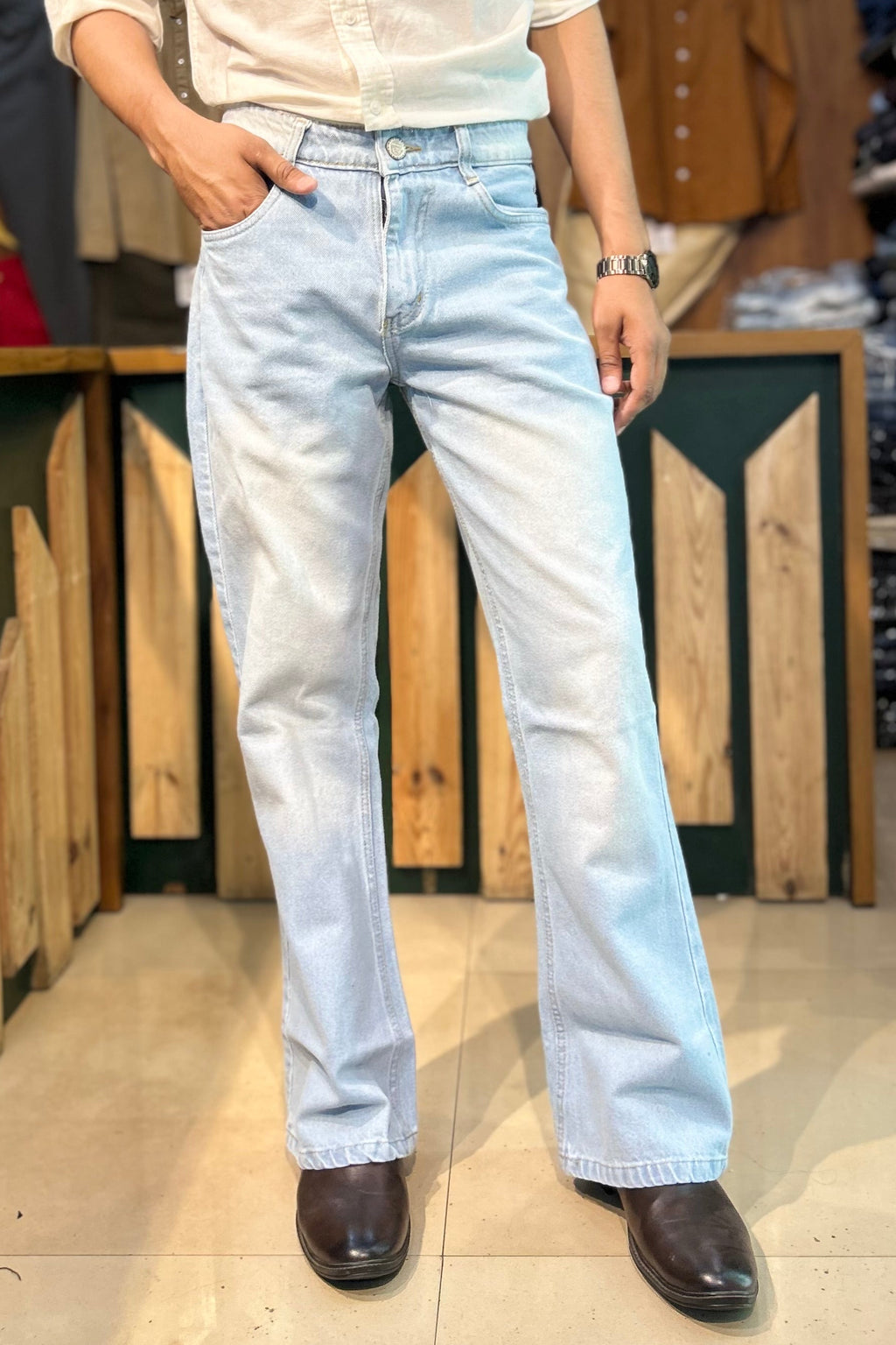 Shaded Bootcut Jeans (light Blue)