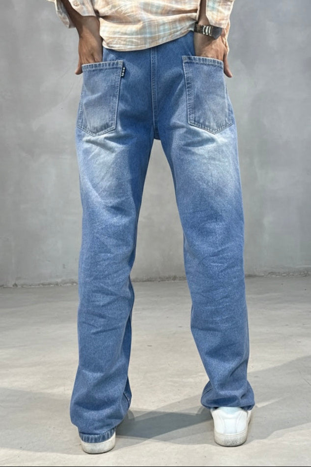 STRAIGHT FIT FADE JEANS